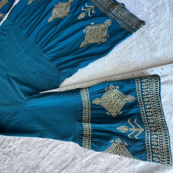 Soft Surrounding Relax Top Turquoise Gold Embroidered Entertaining - Picture 6 of 11